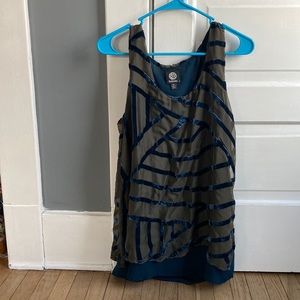 Bobeau womens sleeveless top - grey with deep blue velvet, lined.